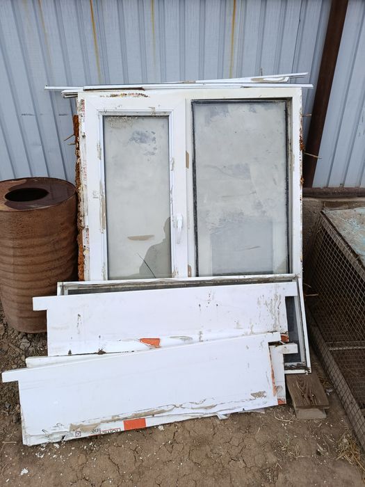 Пластик терезелер