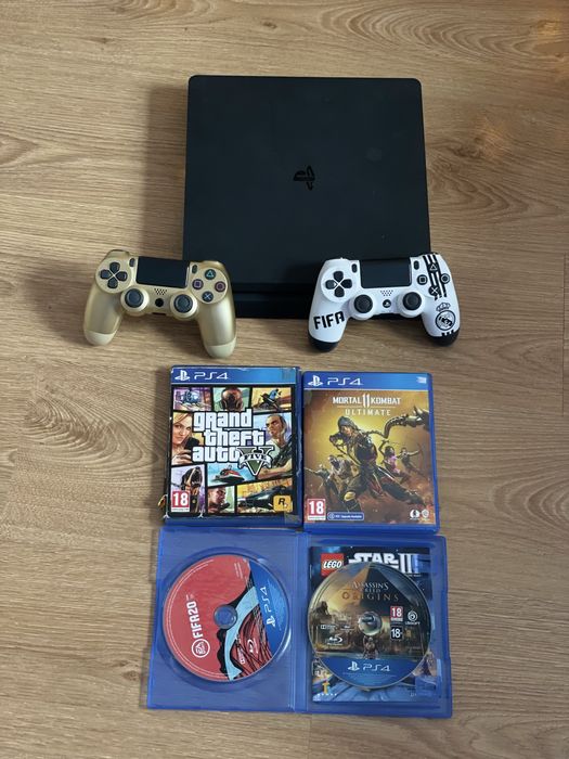PS4 (Playstation 4) Slim  + 2 Controllere + JOC