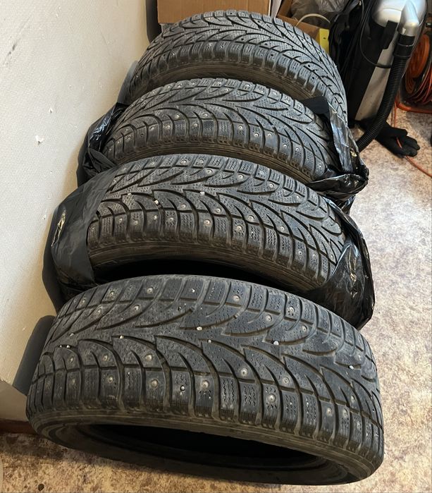 Комплект шин зимние с шипами