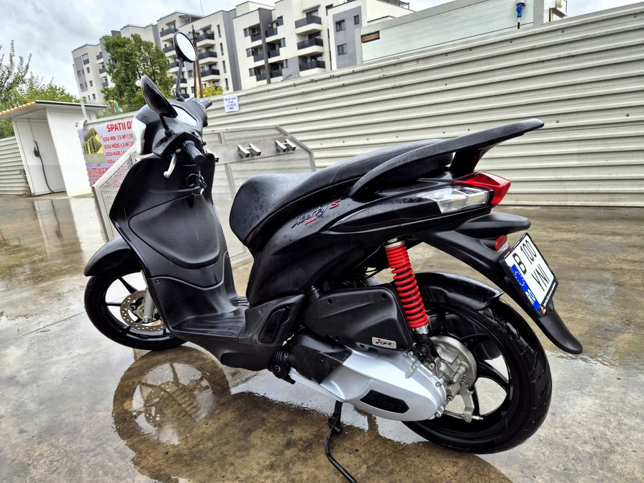 Scuter Piaggio Liberty 155 2024