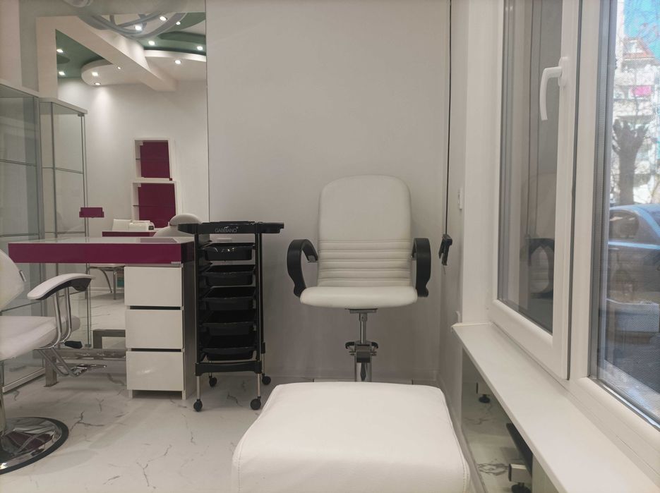 Дава се под наем  в Пловдив, Каменица 1 -  кв.м за 663 € - Снимка #5