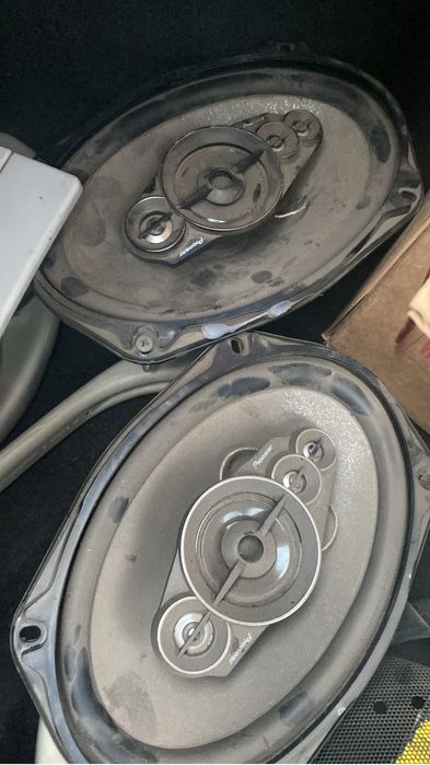 Продам динамики Pioner и саб