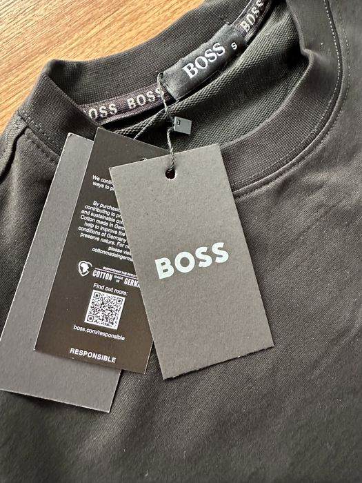 Мъжка,памучна,черна блуза Hugo BOSS с бродирано лого