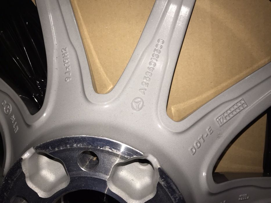 Jante originale Mercedes C Class CLS GLC AMG63 9Jx19Zoll ET18