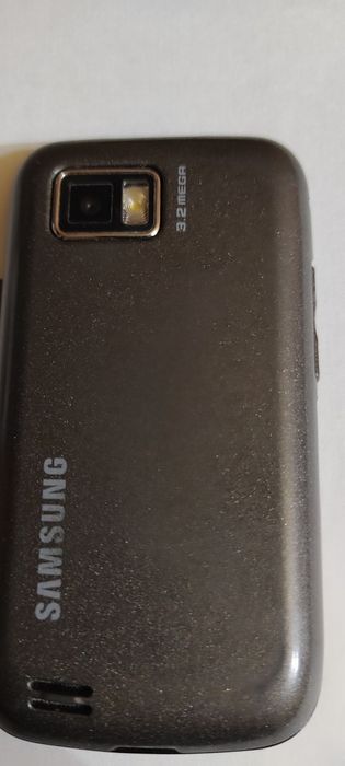 Сотовый телефон SAMSUNG GT-S5600Сотовый телефон SAMSUNG GT-S5600
