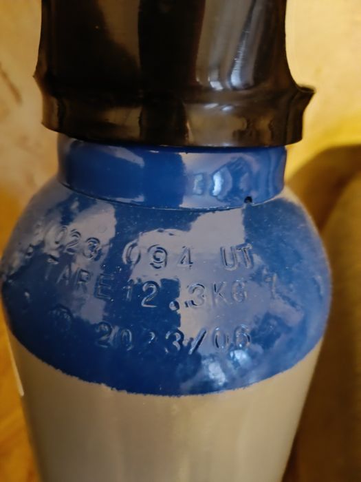 Кислородна бутилка 10 литра комплект с вентил