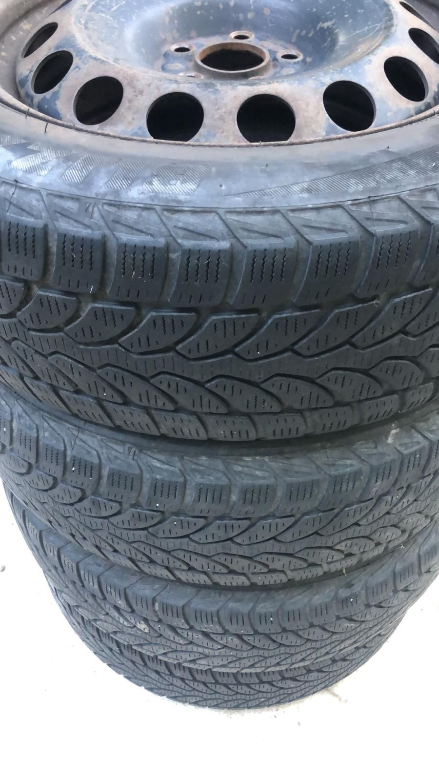 Set Roti iarna R16 Bridgestone tabla/otel ET42 5x110