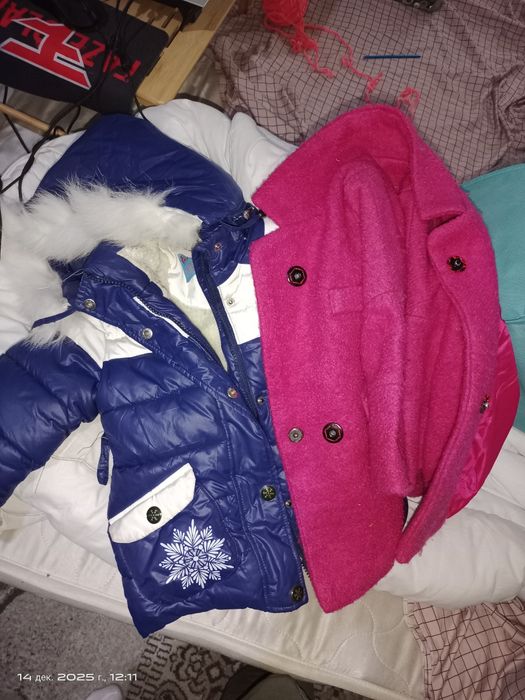 Отдам даром вещи детские и обувь (4-5 лет)