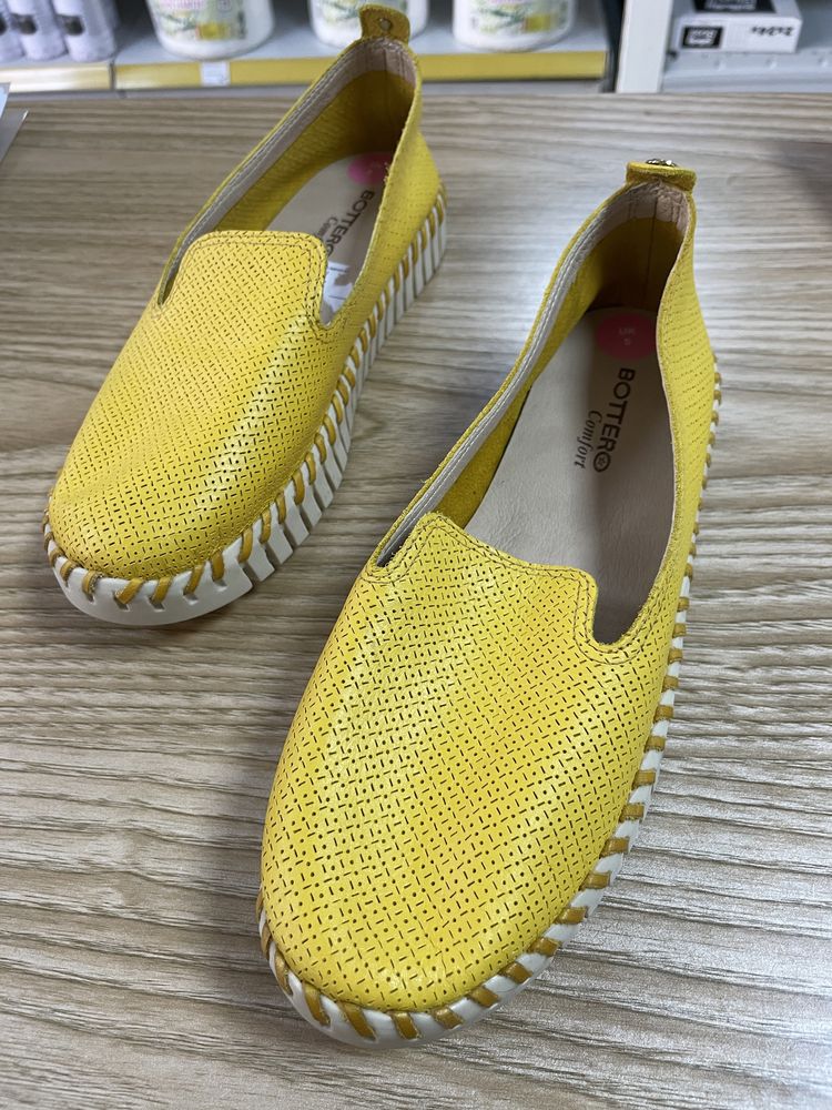 Espadrile marime 38 noi doar probate