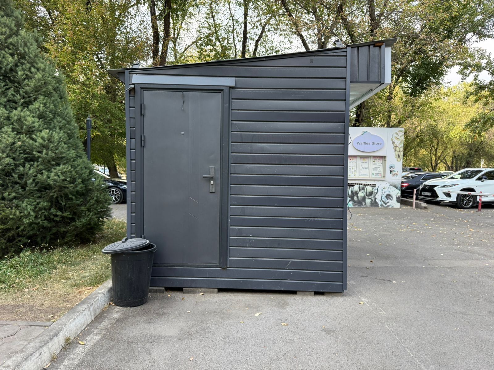 киоск витринный 305×255×280 торговый павильон 
[28.08