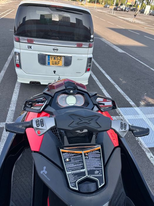 Sky Jet Sea Doo Bombardier RXP -X 260RS