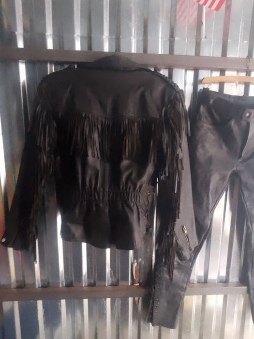 Vind geaca piele de motociclist