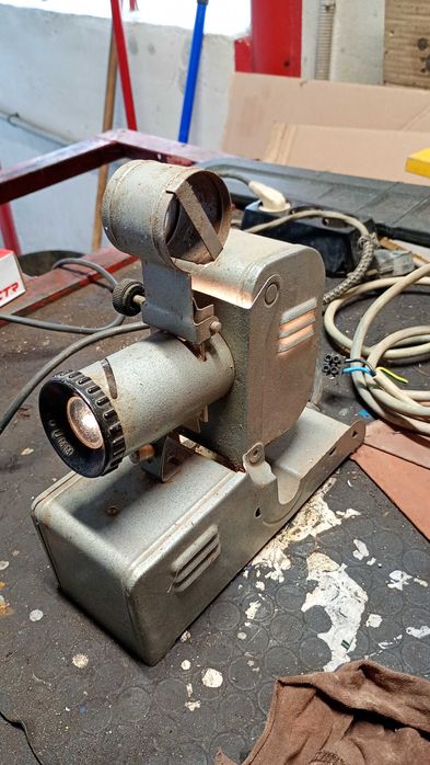 проектор ьа диапозитиви и лента