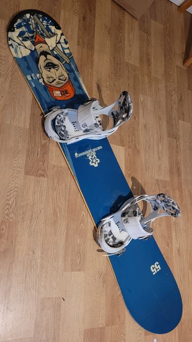 Placa snowboard BURTON 155 cu legături BURTON