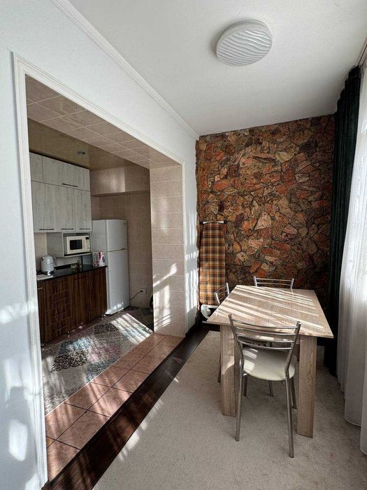 Сдам 2/2/4 Ц-4 - Алайский рынок - Центр - На Долгий срок