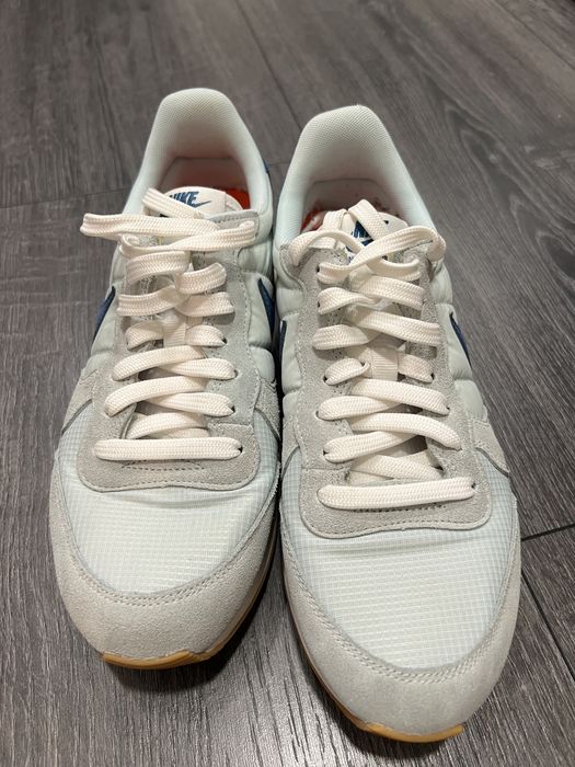 Nike Internationalist