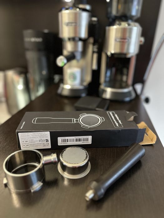 Портафилтър 51 mm /Черно дърво /Delonghi Dedica
