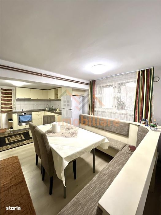 Vila Cu 11 Camere, Beius