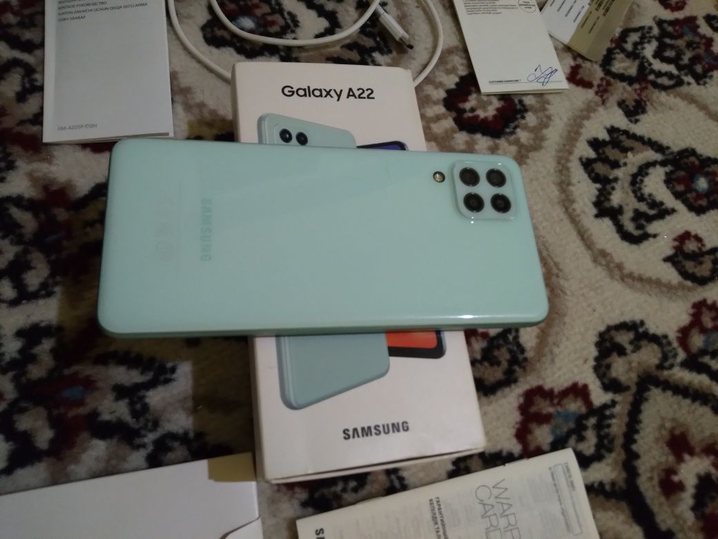 SAMSUNG Galaxy A22 4G (4/64) srochna sotiladi