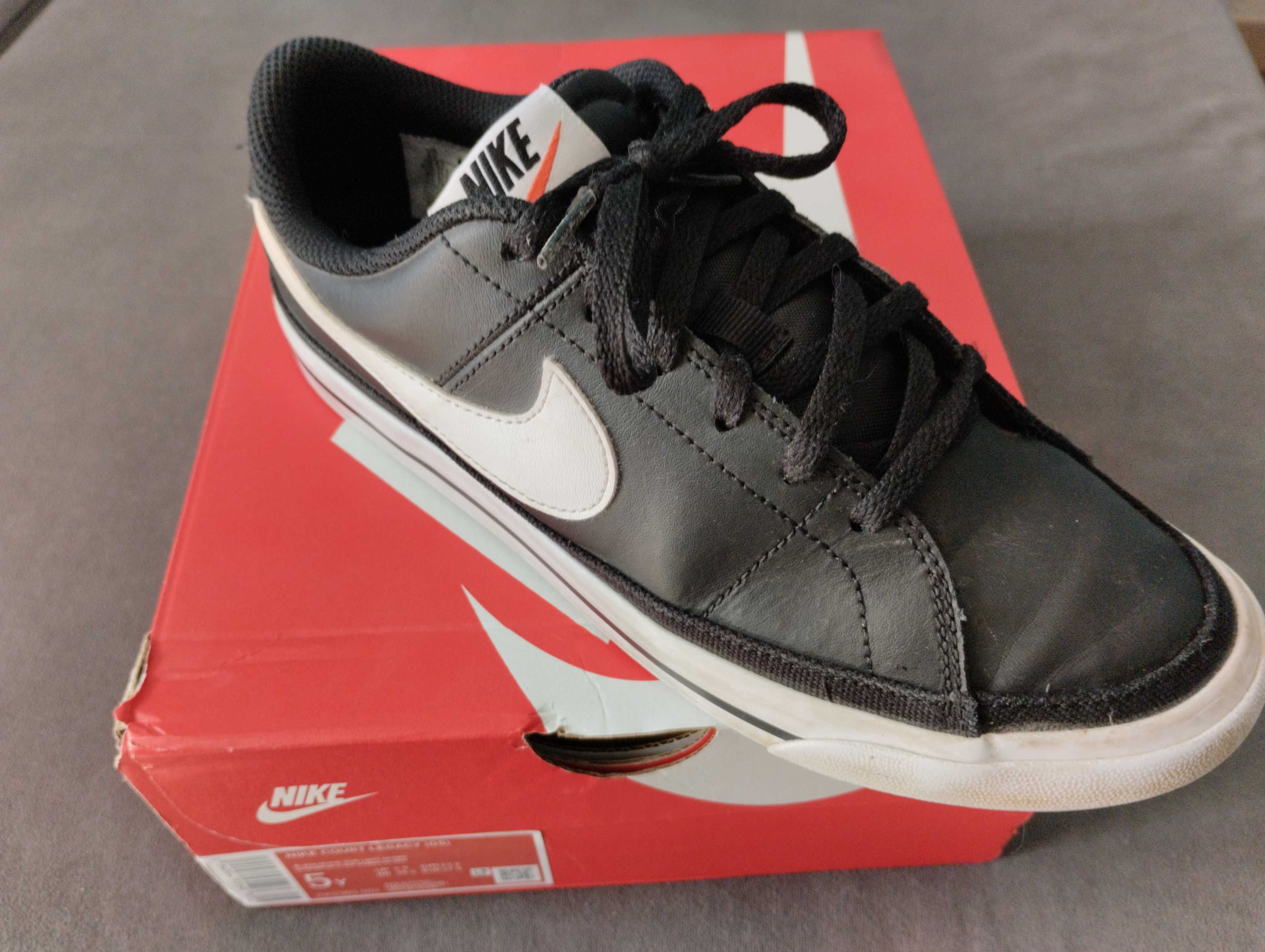 Кецове Nike 37 момче