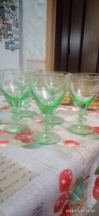 продаем посуду недорого