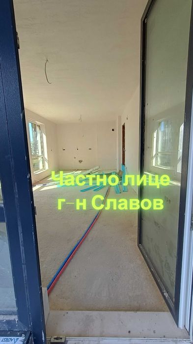 Двустаен апартамент до Метростанция с голям Гараж в бутикова сграда.