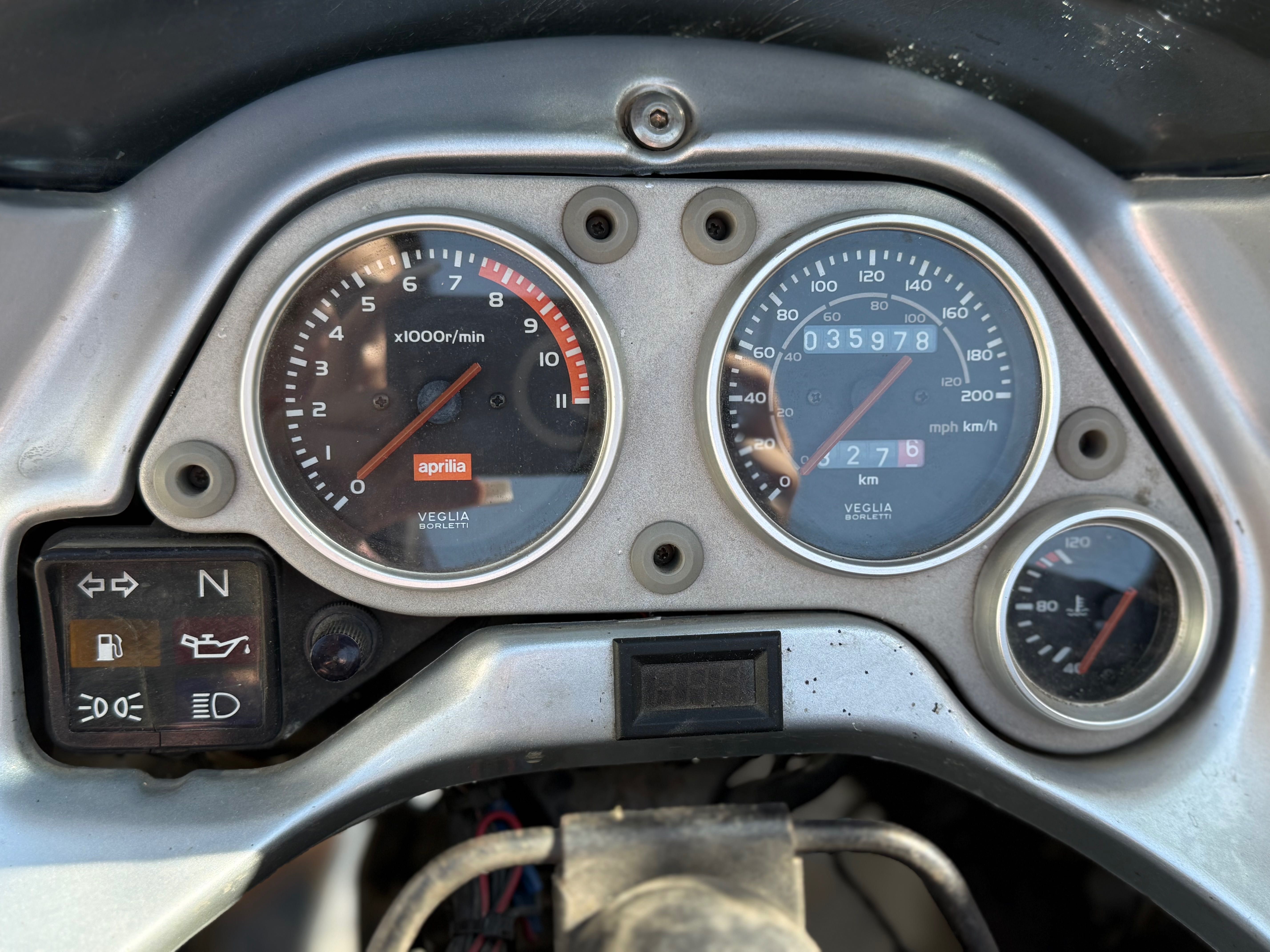 Motocicletă Aprilia Pegasso