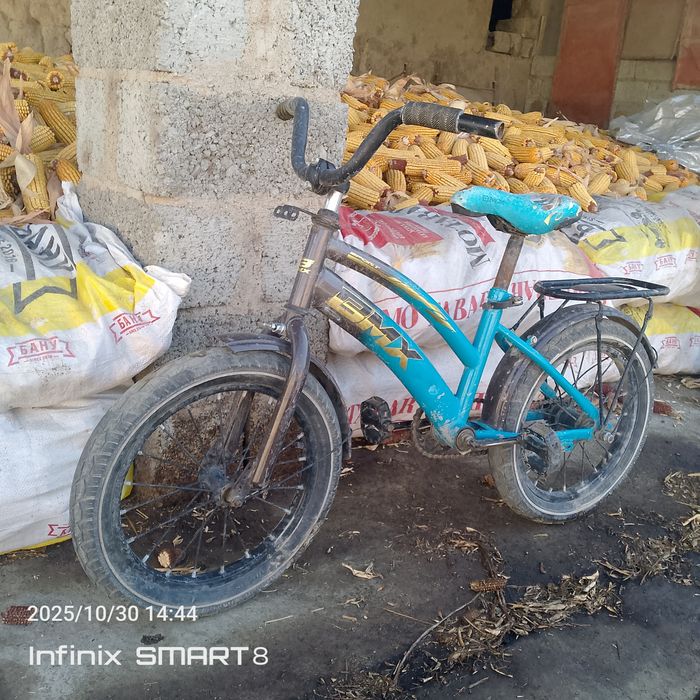 Velosipedcha sotiladi