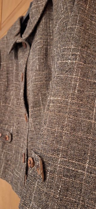 Дамско сако в кафяво