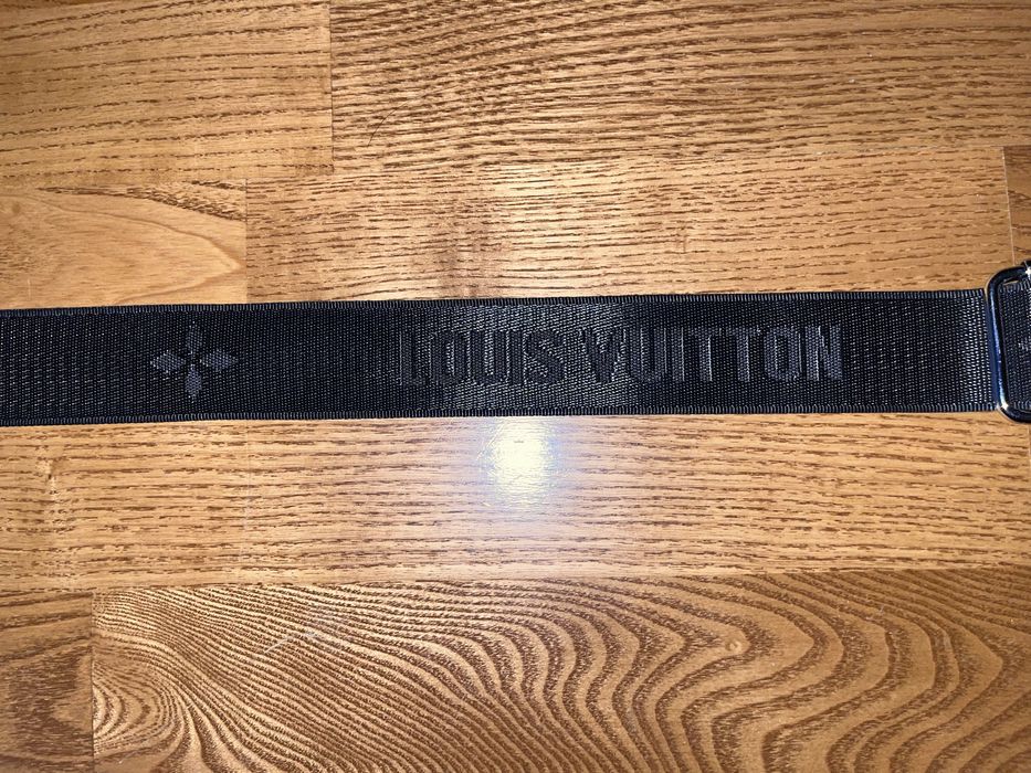 Продавам Louis Vuitton чанта