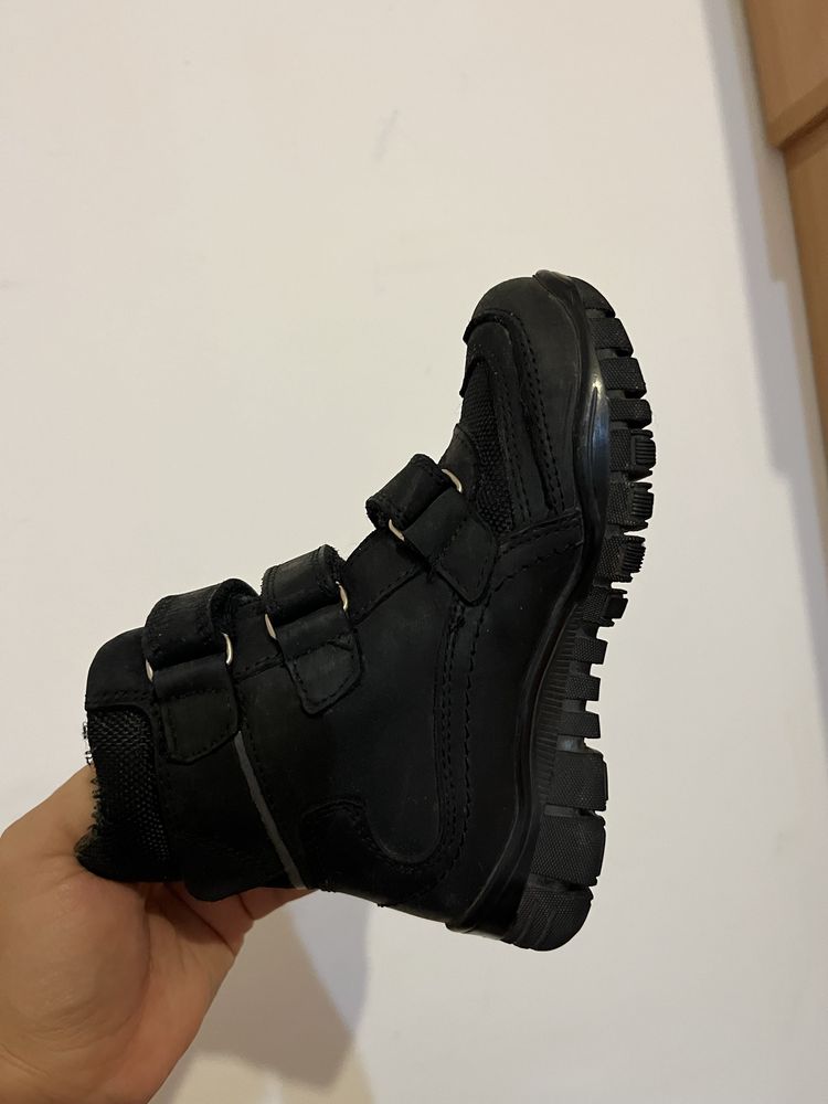 Ботинки детские зимние р.26