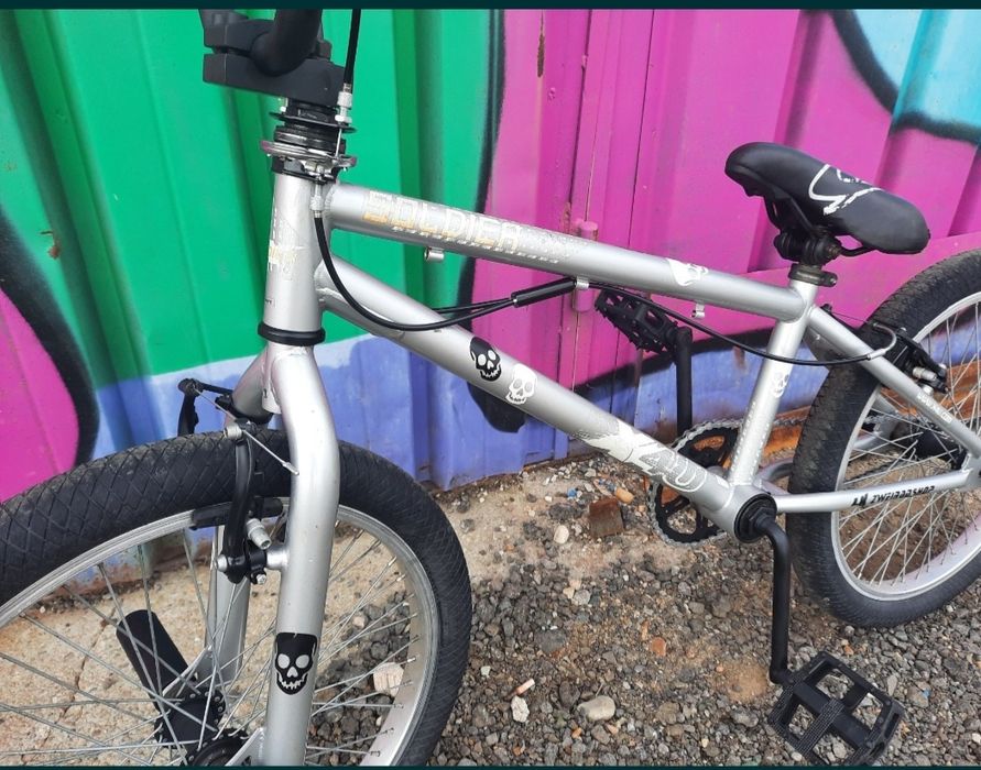 Bicicleta Bmx 20", pentru copii.Pret fix.