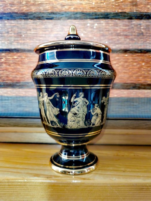 Гръцка ръчно изработена и рисувана ваза от 24-каратово злато