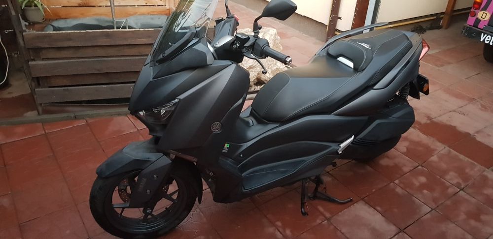 Yamaha  Xmax 300