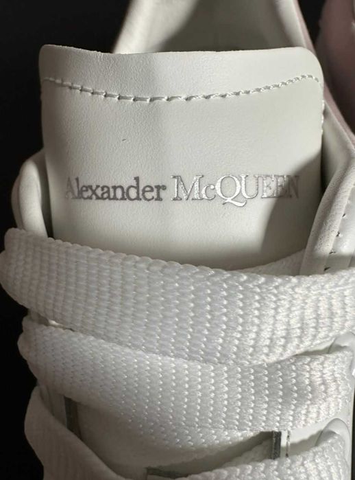 Alexander Mcqueen