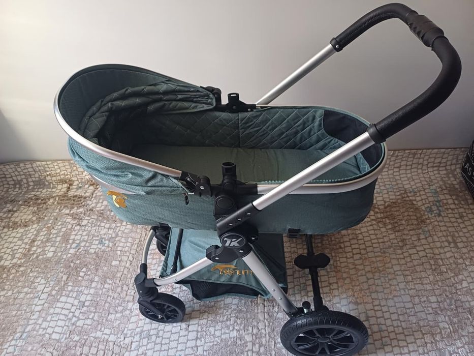 Продам детскую коляску за 50 тыс