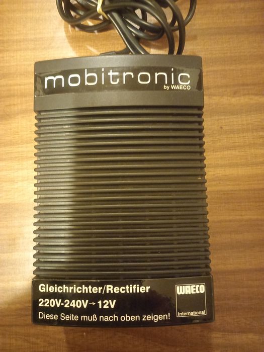Адаптер за хладилна чанта Mobitronic Waeco