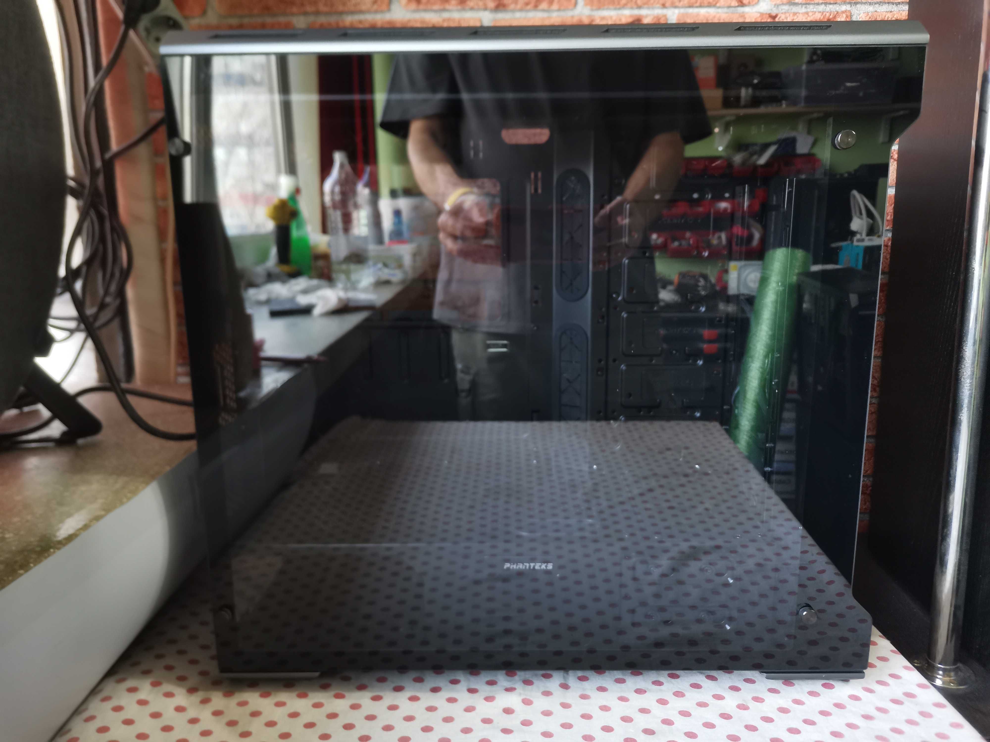 Carcasa Phanteks Enthoo Evolv ATX Glass Satin.