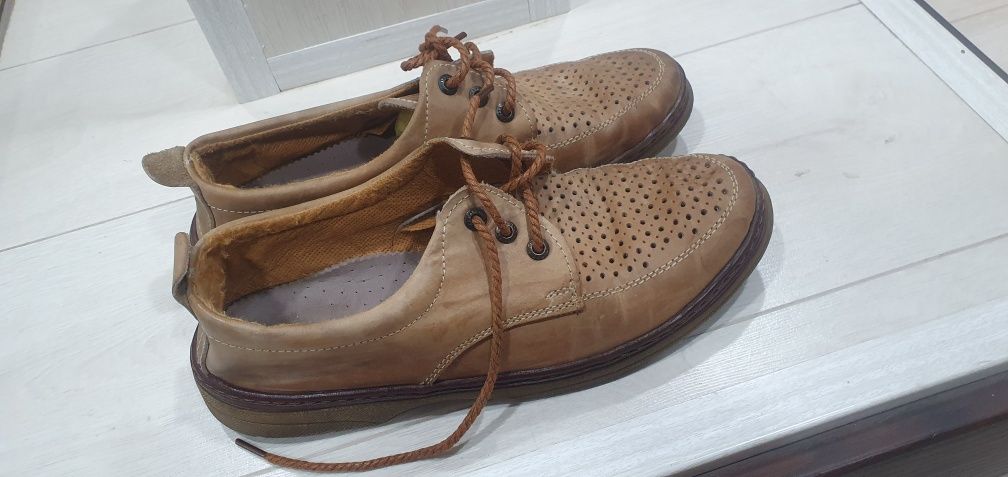 Туфли макасина импортное отличного качесва размер 42