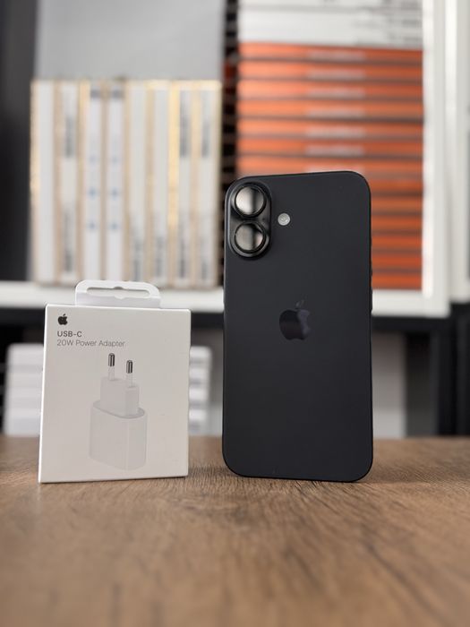 iPhone 16 Black * Grand * Garantie 1 AN