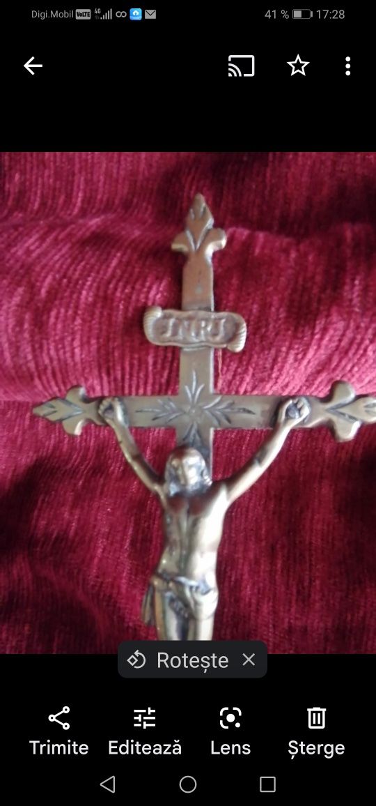 Crucifix vechi din bronz