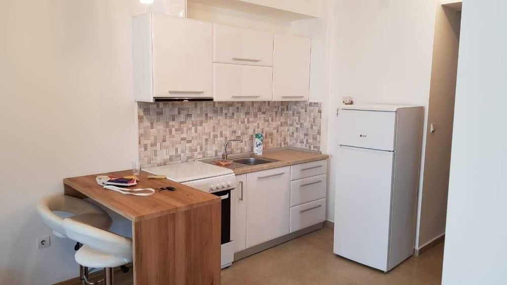 Дава се под наем Двустаен апартамент в София, Зона Б-5 - 65 кв.м за 561 € - Снимка #3