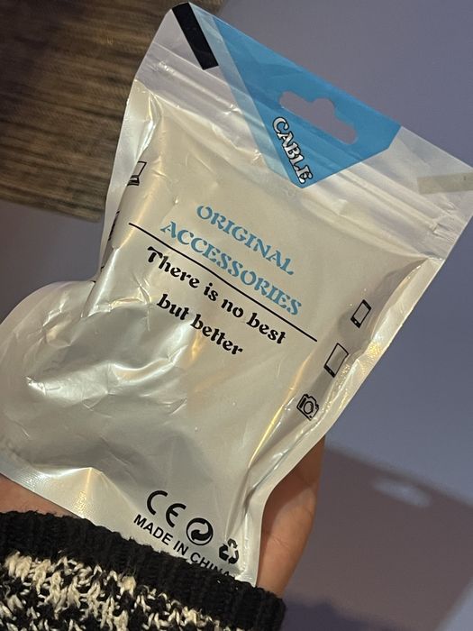 Incarcator nou albastru