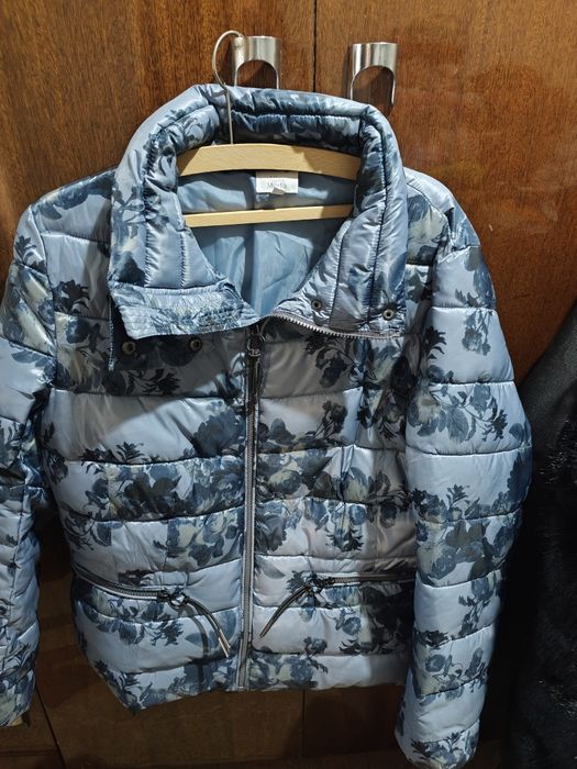 Дамско яке на цветя