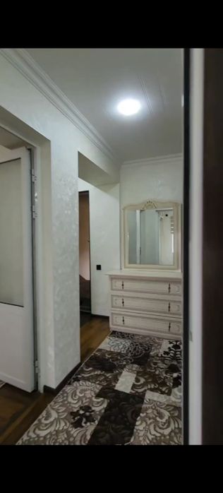 Ijaraga beriladi 3 xona aziz bozor