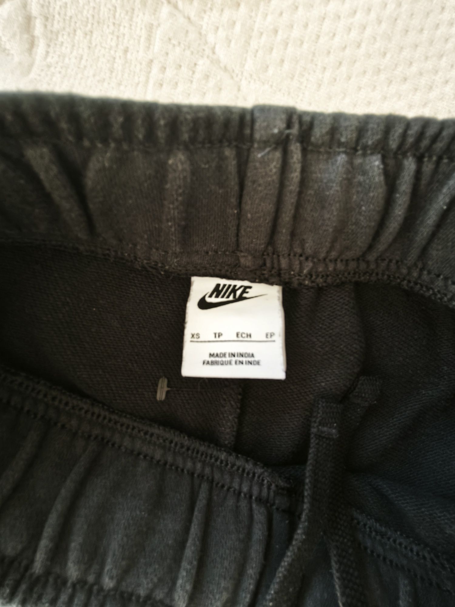 Детски долнища nike