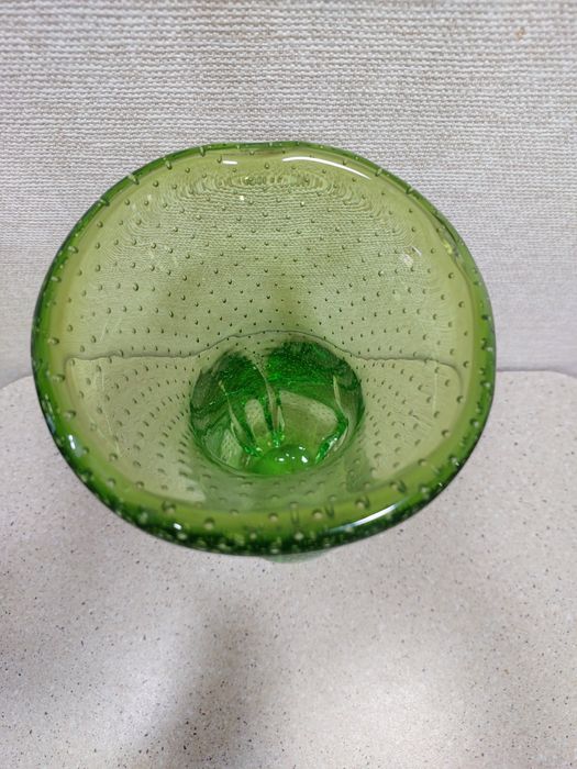 Вазы для цветов гутное стекло