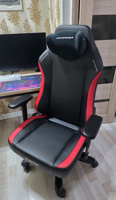Dxracer tank v2 новое покупал в Белом Ветре