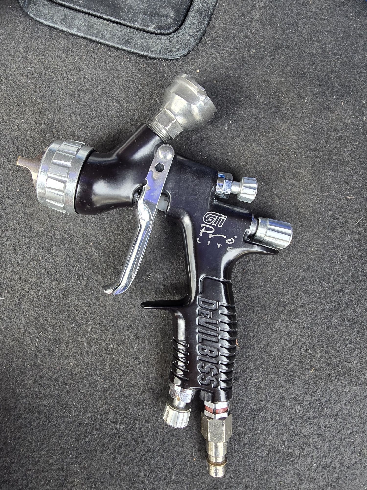 Pistol de vopsit(lac)