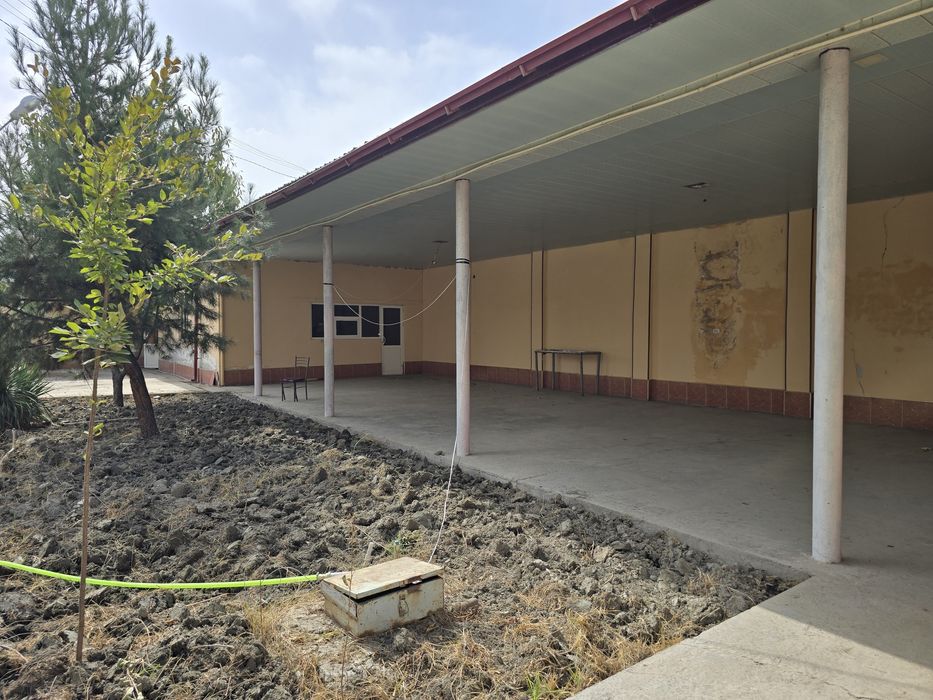 Дахбет йули срочно 13-соток уй жой трассадан 10 метр можно под бизнес